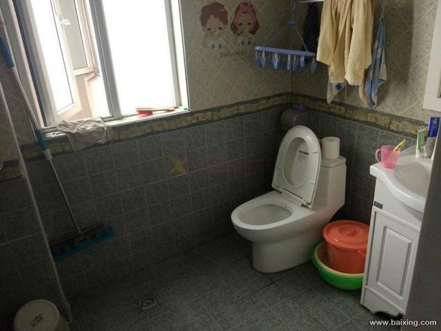 建一南路 青城一品 好楼层 精装修 两房急出售 有